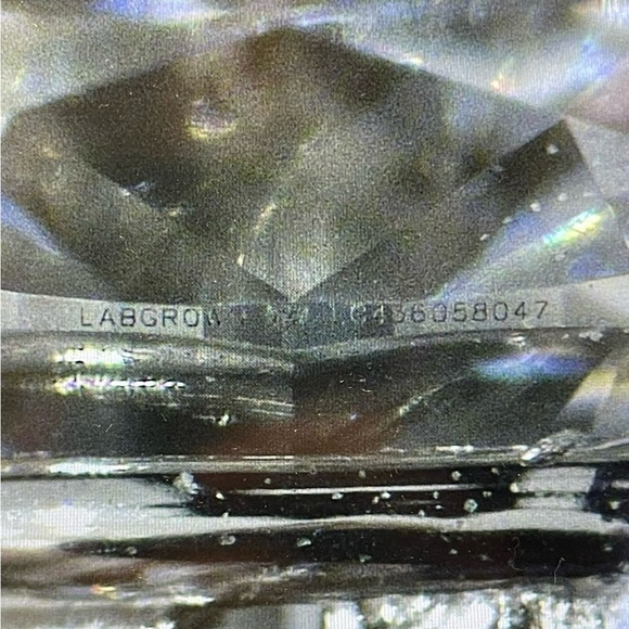 Lab-Created Diamonds by KAY Oval-Cut Engagement Ring 1-1/4 ct tw 14K White Gold - Picture 8 of 9